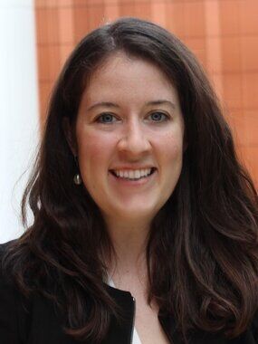 Meet your Posher, Carrie
